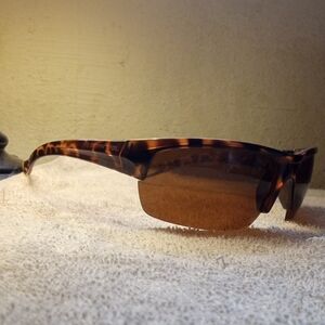 Ozark Trail Polarized Tortoise Shell Sunglasses w/Brown Lenses